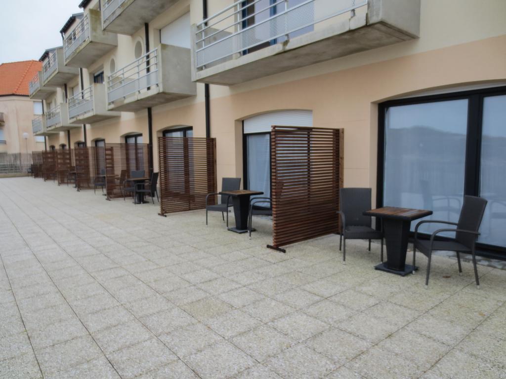 Logis- Hotel De La Baie De Wissant & Appartements Εξωτερικό φωτογραφία