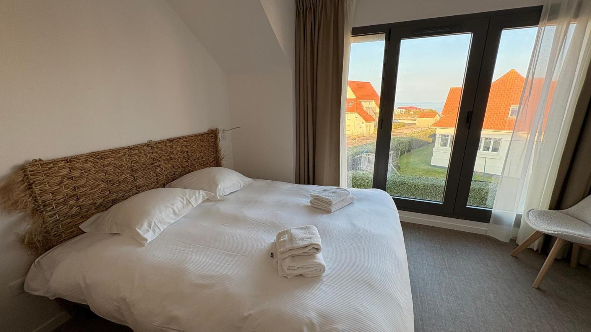 Logis- Hotel De La Baie De Wissant & Appartements Εξωτερικό φωτογραφία